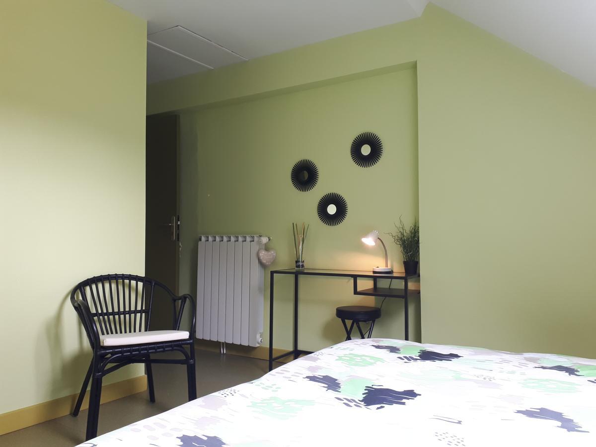 Le Grand Val Bed & Breakfast Lavastrie Bagian luar foto