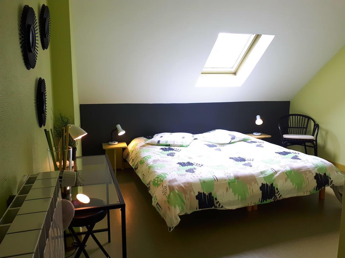Le Grand Val Bed & Breakfast Lavastrie Bagian luar foto