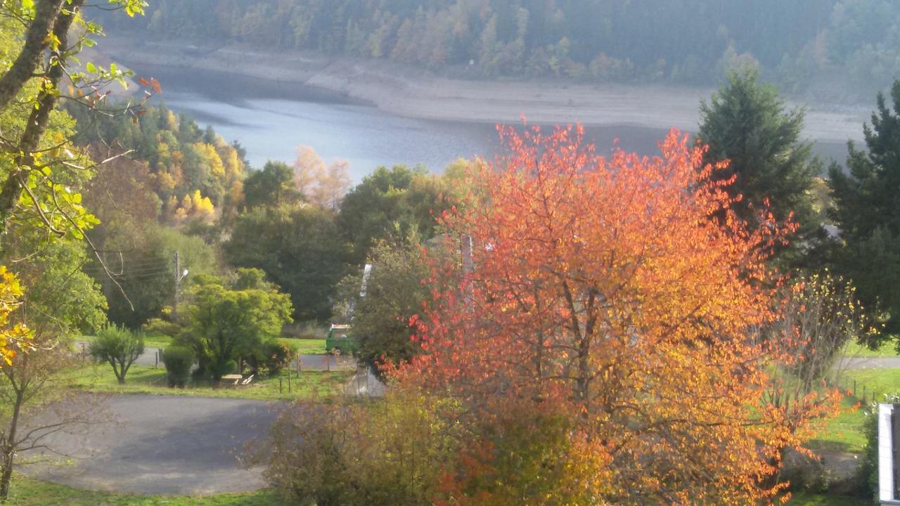 Le Grand Val Bed & Breakfast Lavastrie Bagian luar foto