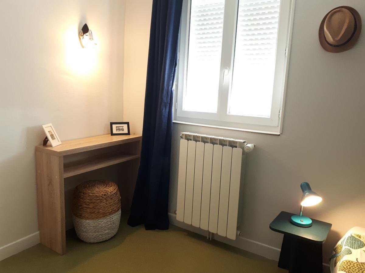 Le Grand Val Bed & Breakfast Lavastrie Bagian luar foto