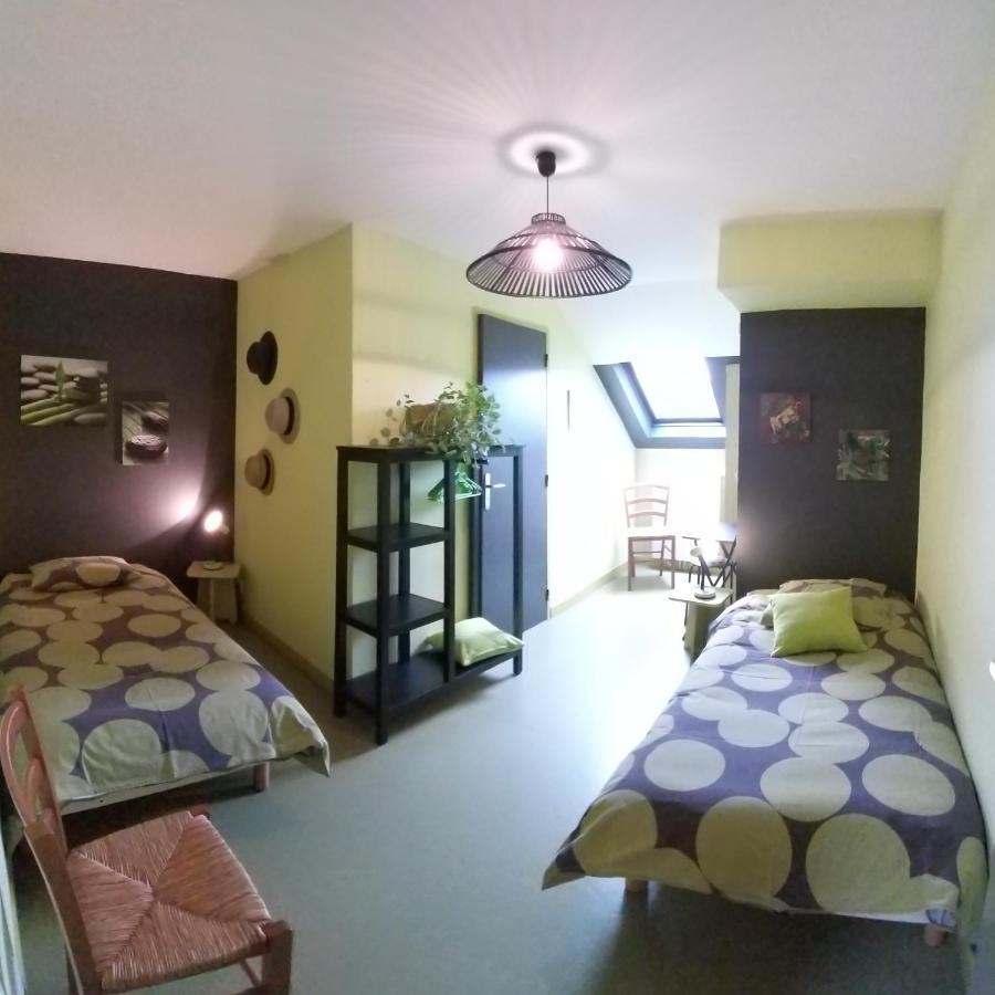 Le Grand Val Bed & Breakfast Lavastrie Bagian luar foto
